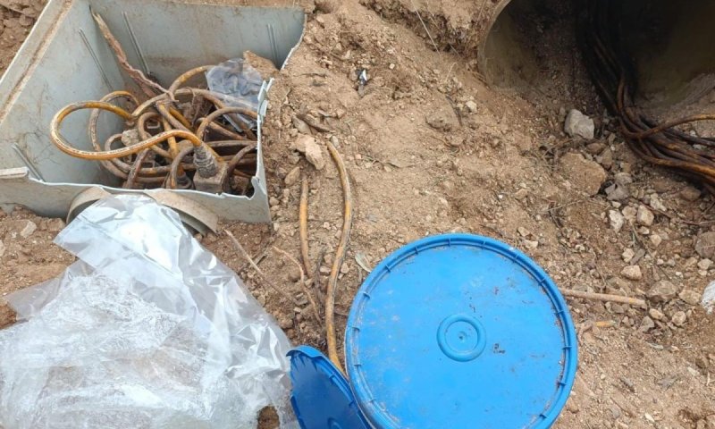 תיעוד: צה"ל איתר בור ממולכד של חיזבאללה עם מטען חבלה ענק