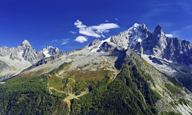 טרגדיה בצרפת: אלוף העולם נהרג בהתרסקות בהרי האלפים