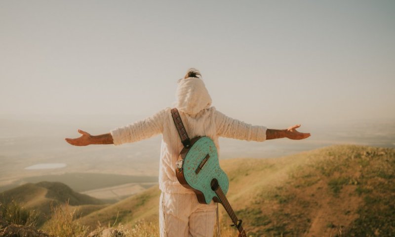 "ציון": המילואימניק אביה שרמן בסינגל אהבה מרגש לירושלים