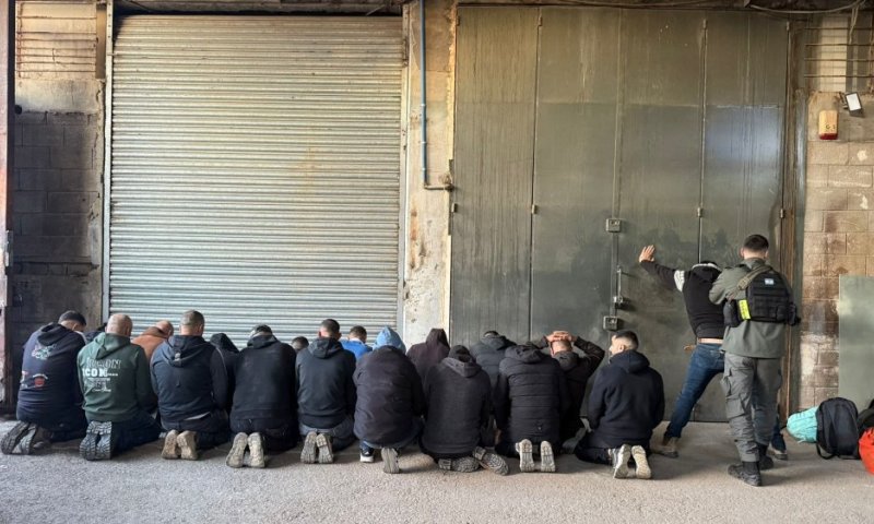 חצו באמצעות סולם: 59 שב"חים נתפסו באזור ירושלים