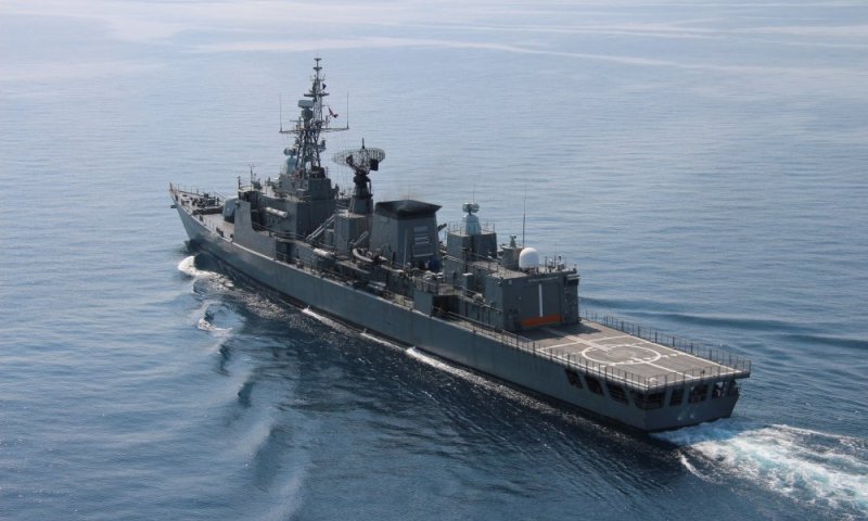 סרי לנקה: ספינה איראנית הותקפה על ידי צוללת, מעל 100 נעדרים