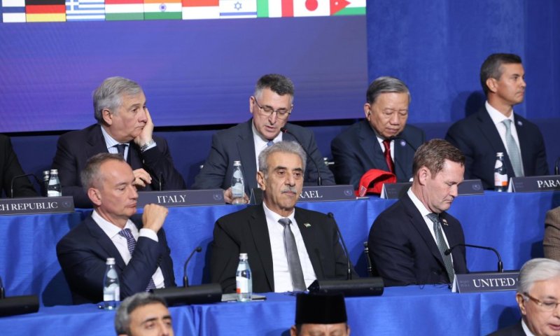 סער בכינוס מועצת השלום: חמאס חייב להתפרק מנשקו, זה כולל הכל