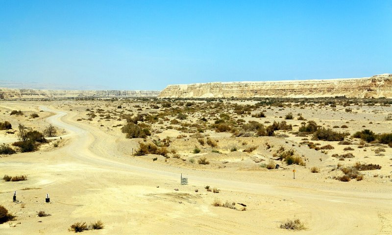 החשש התממש: חיפושים אחרי שני נעדרים שנסחפו בנחל הערבה