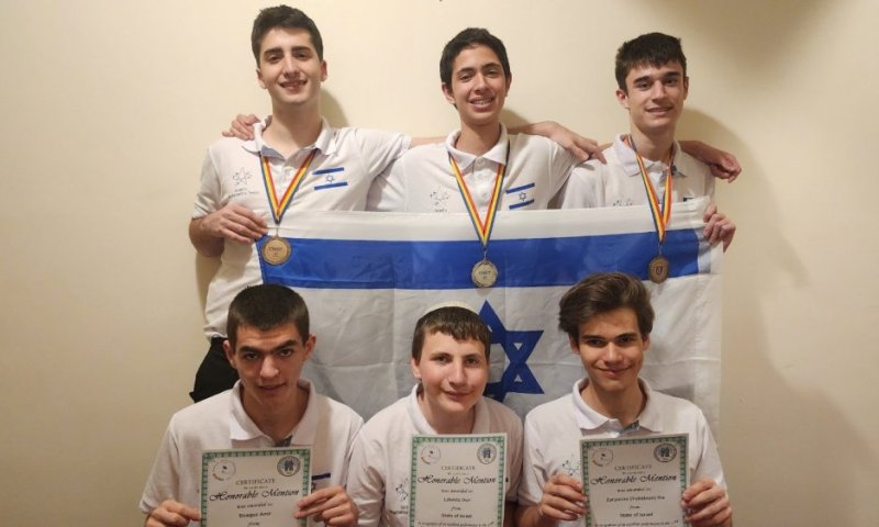 3 מדליות לנבחרת ישראל בתחרות המאסטר במתמטיקה