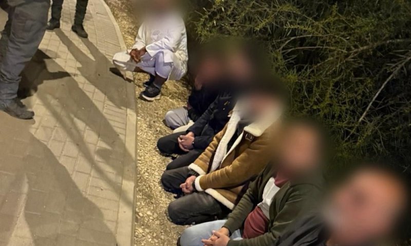 התחזות לחיילים? מדי צה"ל וציציות אותרו בידי שב"חים 