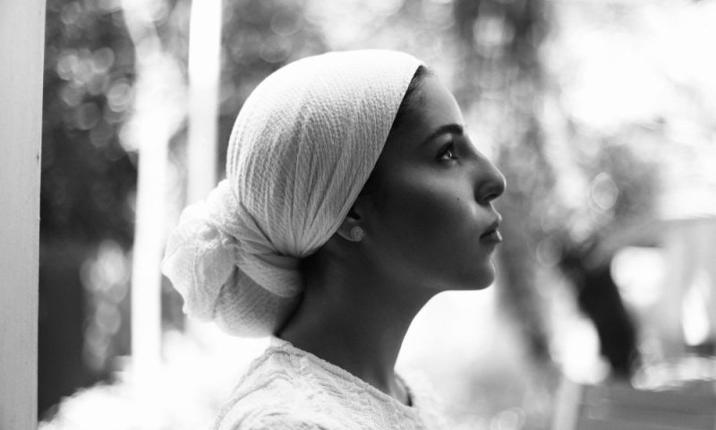 "רכבת הרים רגשית": הזמרת דתייה גאיה שאקי משיקה אלבום חדש