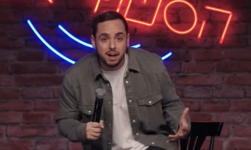 פגיעה ישירה בביתו של הקומיקאי דניאל חן: "ברוך השם נס"