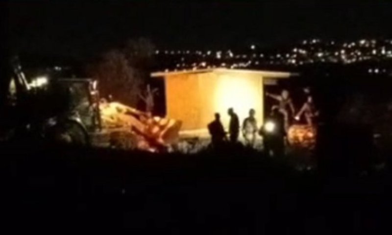 בלילה הקר: כוחות מג"ב פינו בית במאחז בשומרון 