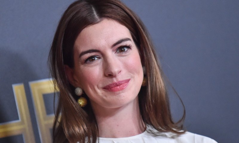 נסיכה אמיתית: אן האת'ווי זכתה בתואר "אגדת דיסני" לשנת 2026