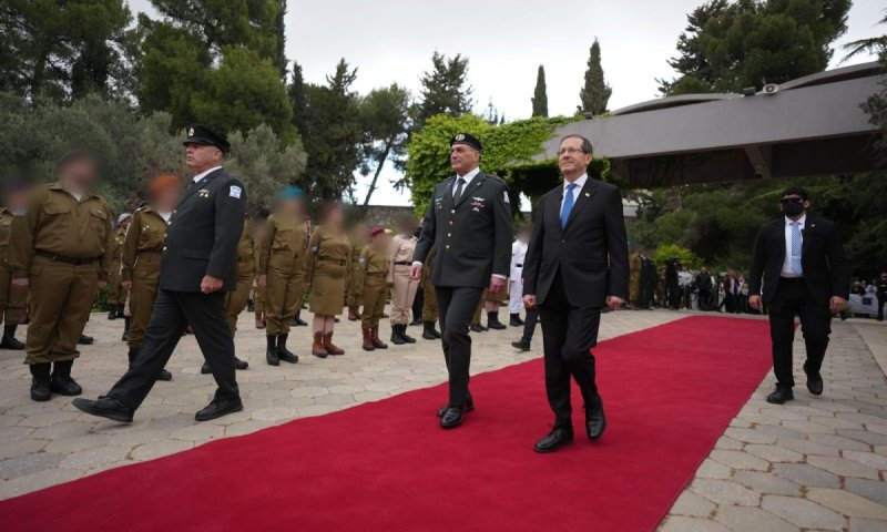 ישיר | טקס החיילים המצטיינים מבית הנשיא