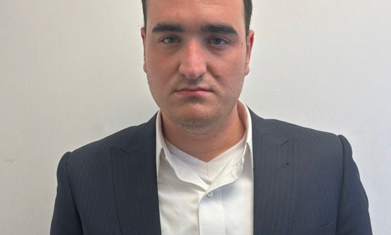 מכירים? זה החשוד שפיתה קטינה עם סוכריות