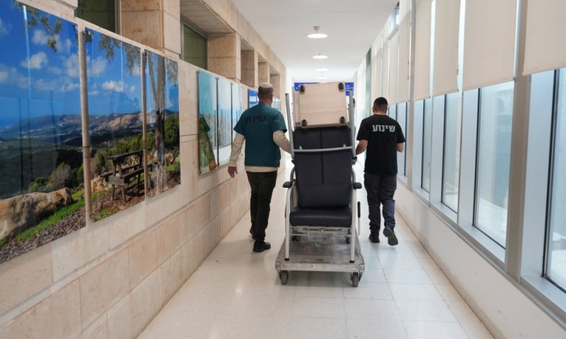 1050 פונו לבתי החולים, כ-100 עדיין מאושפזים