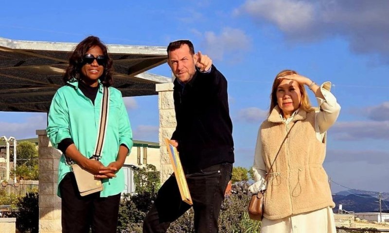 אורחת מפתיעה בשומרון: "אלוהים יברך את ישראל"