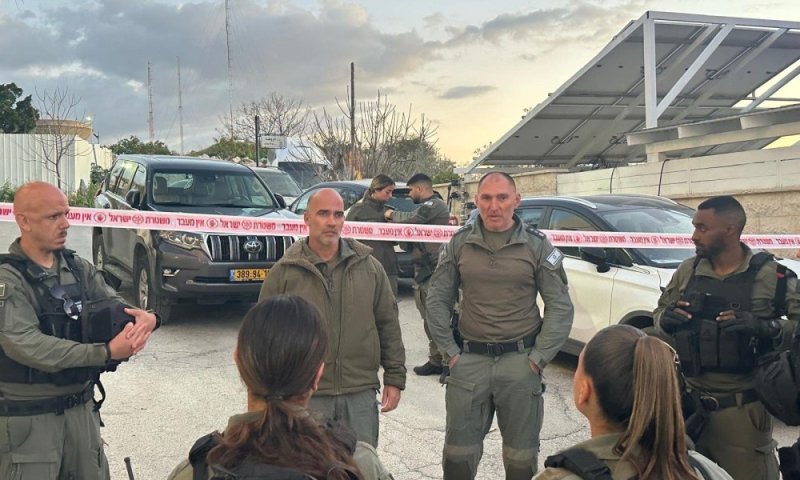 הכותל נסגר לכניסת יהודים; הר הבית לכניסת מוסלמים