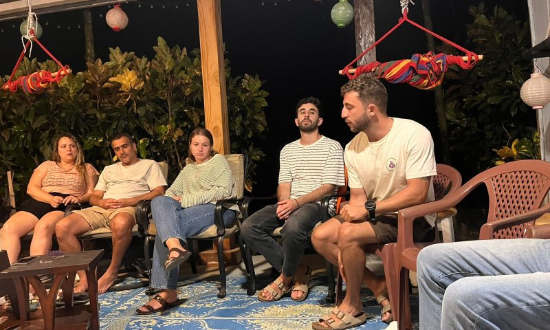 גם רחוק מהבית: כך מציינים את יום הזיכרון בכל העולם | צפו