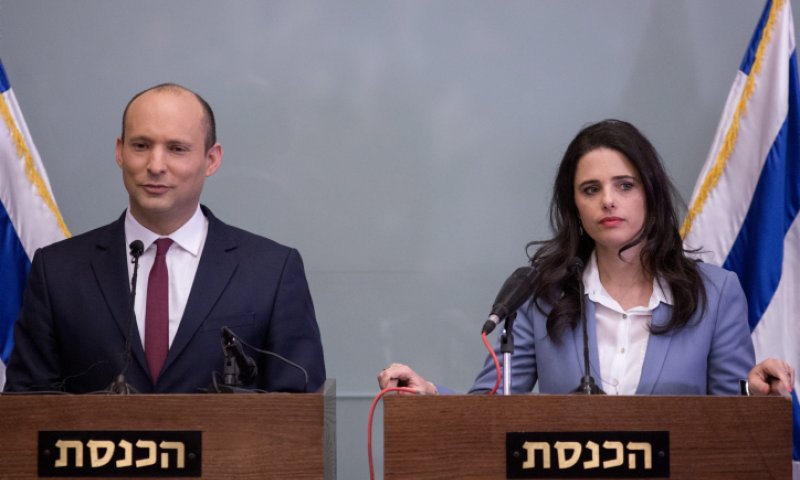 סקר: כמה סרוגים יצביעו למפלגת בנט- שקד?