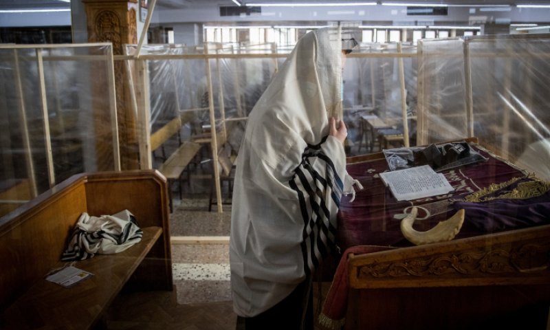 הרב אליעזר שמחה וייס במכתב פתוח לשליח ציבור