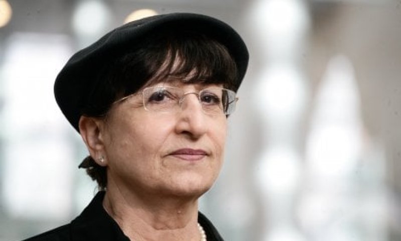 כלת פרס ישראל עדינה בר שלום לחרדים: אל תתגייסו לצה"ל