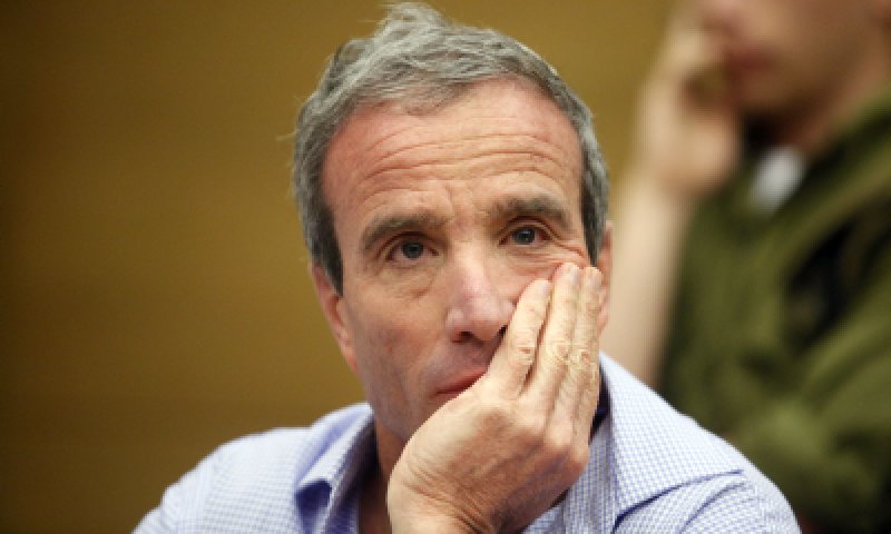 הרבנים מאיימים: אם יעבור 'חוק שטרן' נחרים את הבחירות