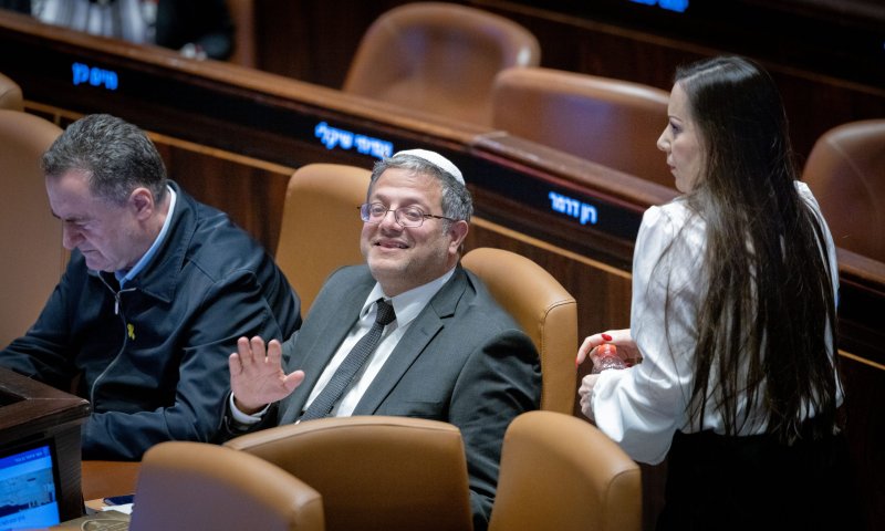 את המחלה של הקואליציה גם ניתוח בהדסה לא ירפא