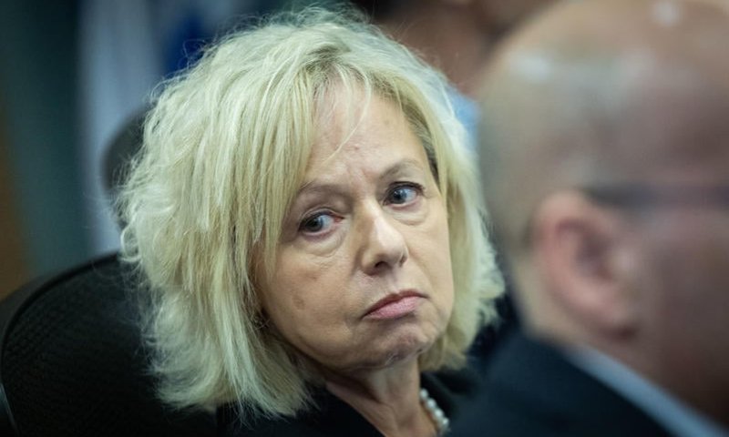 "הם חוששים שהיועמ"שית תתפור להם תיקים"