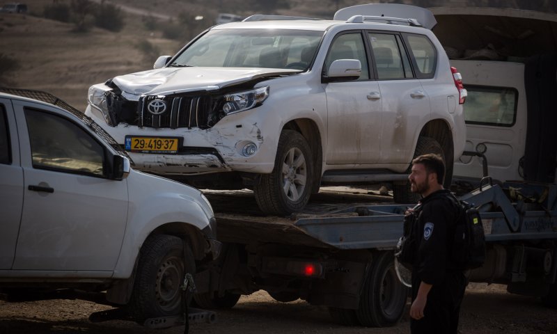 אום אלחיראן: השוטרים ירו על הרכב של מפקד היחידה