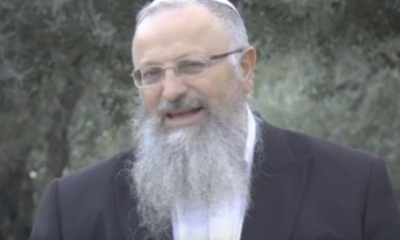 מיוחד: הרב שמואל אליהו בסרטון לגולשי 'סרוגים'