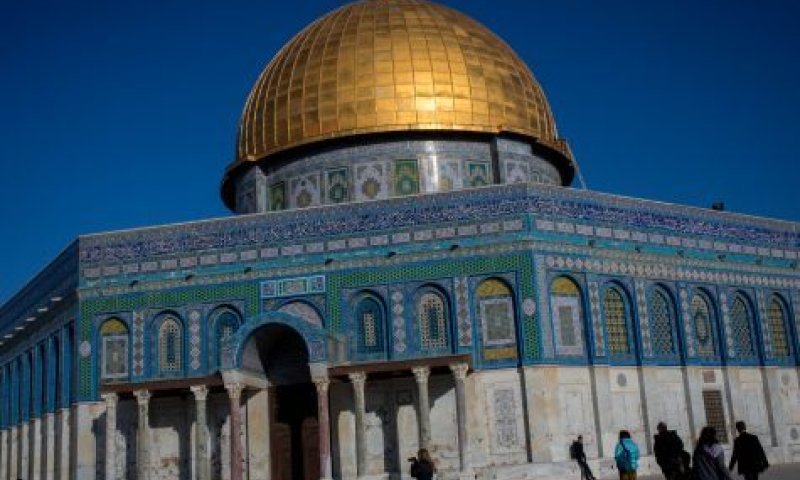 פסיקותיו של הרב קוק פוליטיות?/תגובה לרב לאו