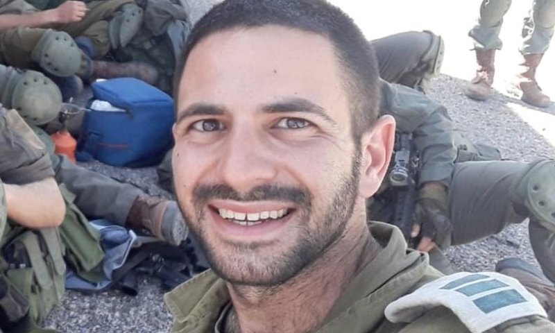 בשידור ישיר: הלווייתו של סרן גבריאל שני מהישוב עלי