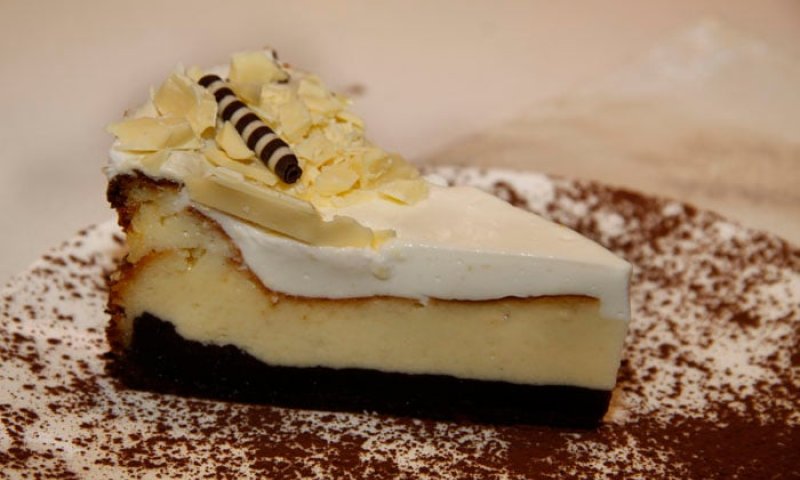 מתכונים לעוגת גבינה ושוקולד ועוגיות פרמזן פיקנטיות