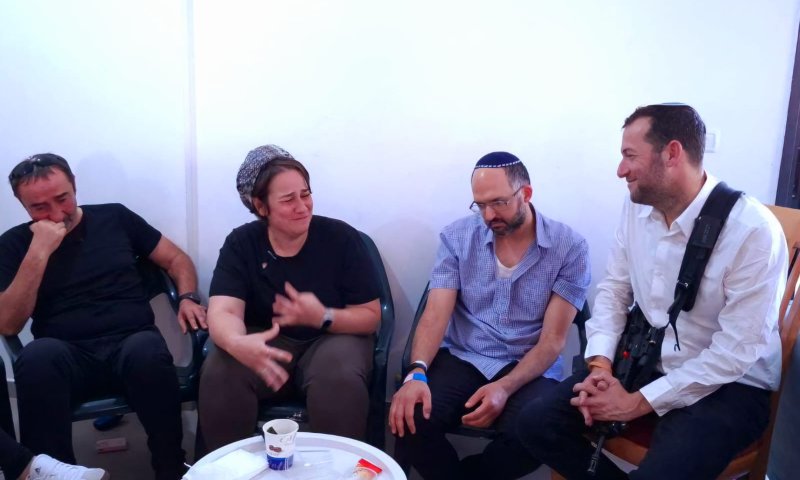 יוסי דגן למשפחת גז: "אעביר את לשכתי למקום הרצח"