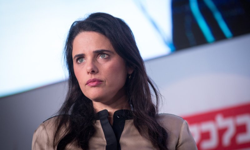 איילת שקד: "פשע מזעזע; התקשיתי לישון בלילה"