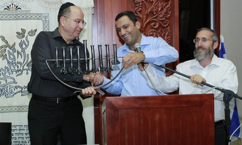 בוגי מפרגן להסדר: אתם העוצמה שלנו