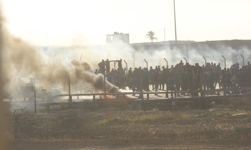 תיעוד: התפרעויות אלימות של הפלסטינים בעזה