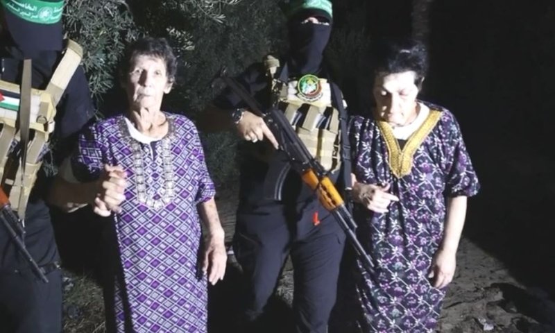 בישראל מאשרים: שתי החטופות שוחררו מעזה