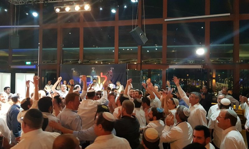 כל ערב אני יושב על הבמה ומבוהל פחד!