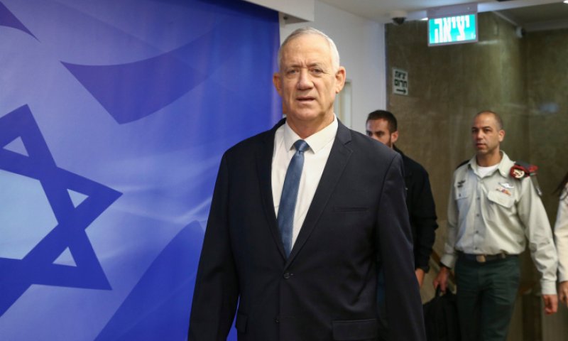 גנץ מבהיר לאוקראינה: ישראל לא תוכל לספק נשק