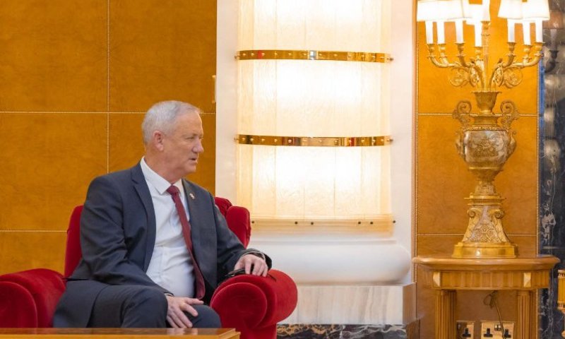 גנץ בבחריין: "כשאמריקה רוצה, היא גם יכולה"