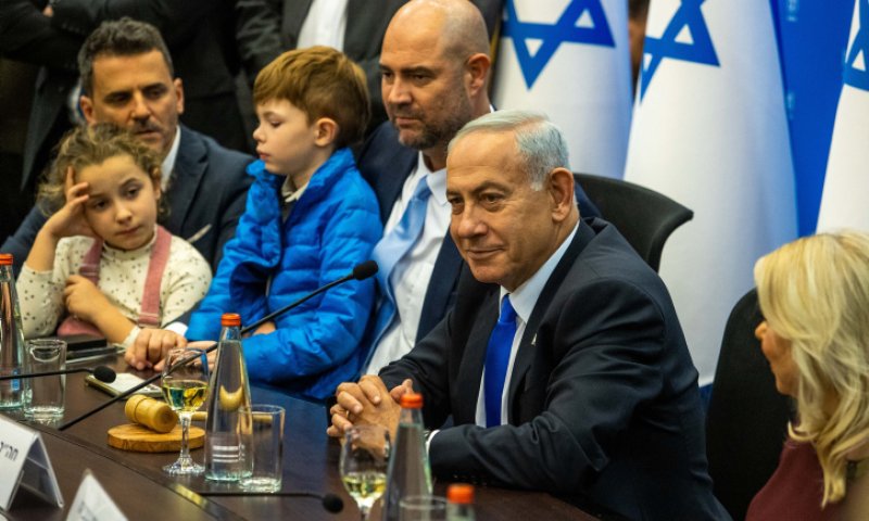 נתניהו נגד הרבנים החרדים: "חביב אדם שנברא בצלם"