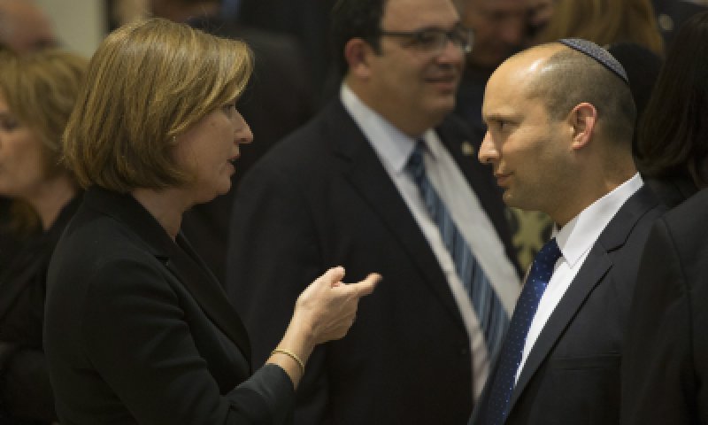 בנט ולבני מסכימים: מספיק רב ראשי אחד