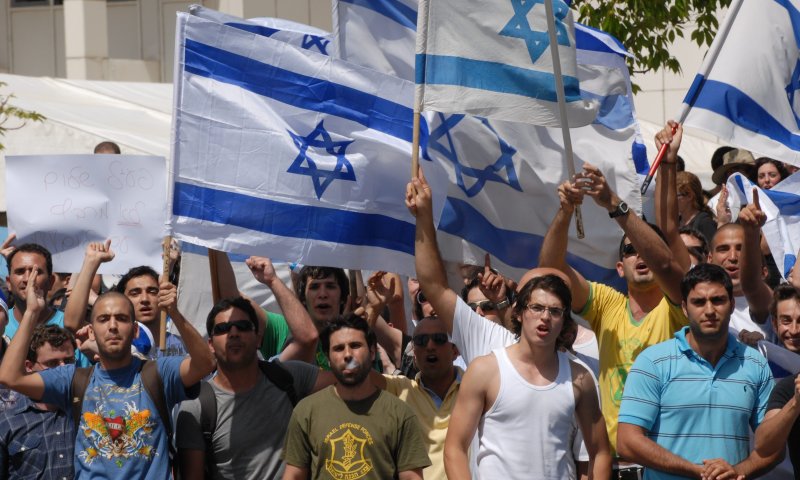 נקודת האור של השבוע: אלפי ישראלים יצאו לרחובות