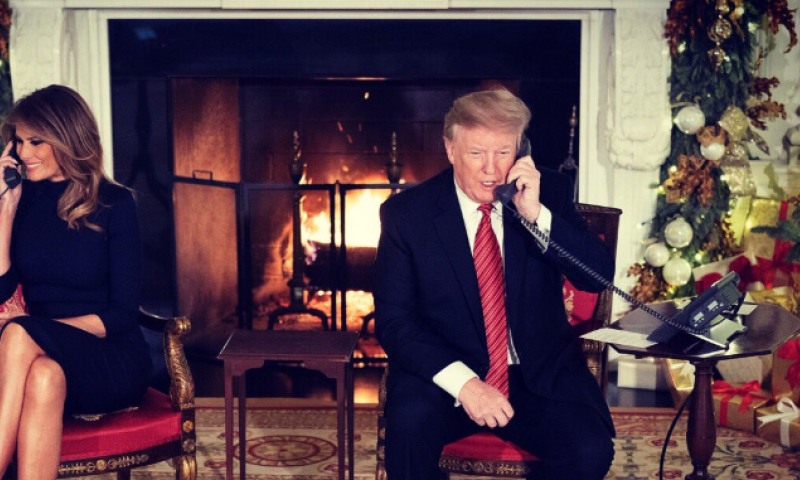 צפו: טראמפ לועג לילד שמאמין בסנטה קלאוס