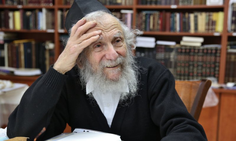 7 שנים לפטירתו: 9 עצות מהרב יעקב אדלשטיין זצ"ל