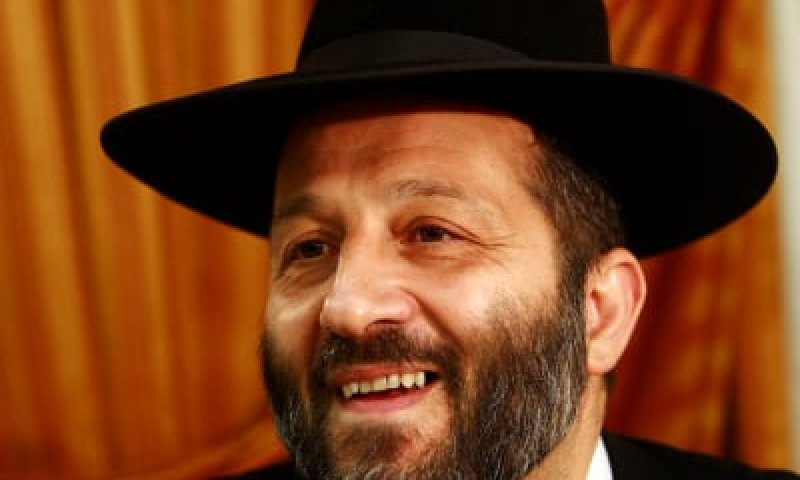 תזכורת: פוליטיקאי מבריק, הסכמי אוסלו, ההרשעה בשוחד