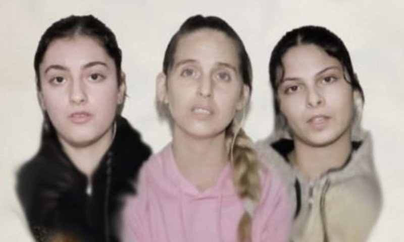 חמאס בפאניקה: פרסם תיעוד של 3 חיילות חטופות