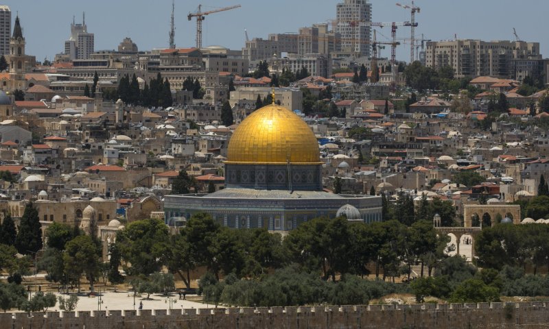 משנכנס אב מרבים בששון