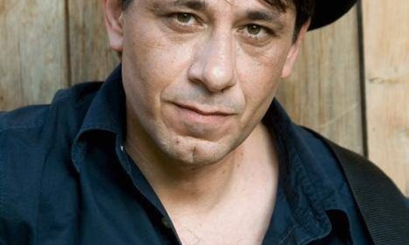 פלייליסט פרידה: השירים האהובים של מאיר בנאי