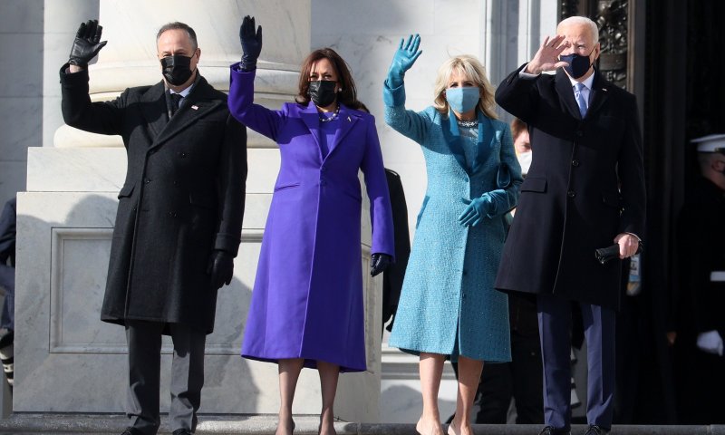 השמים הם הגבול: בחירת לבוש מרתקת של ג'יל ביידן