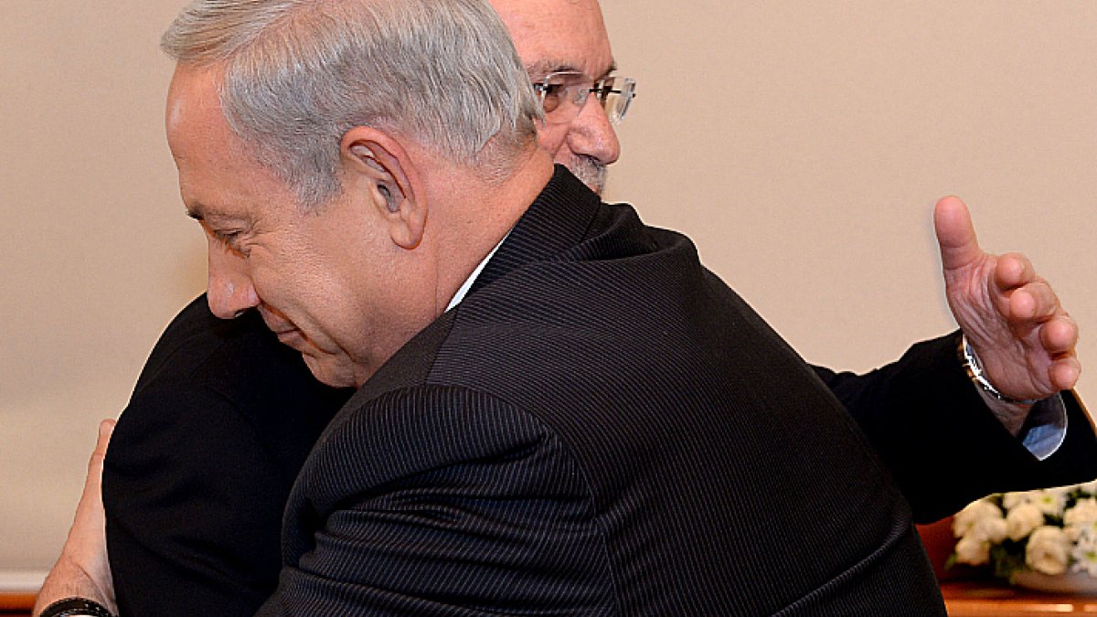 עמידרור תוקף: נתניהו מציע יותר ויתורים מרבין - סרוגים