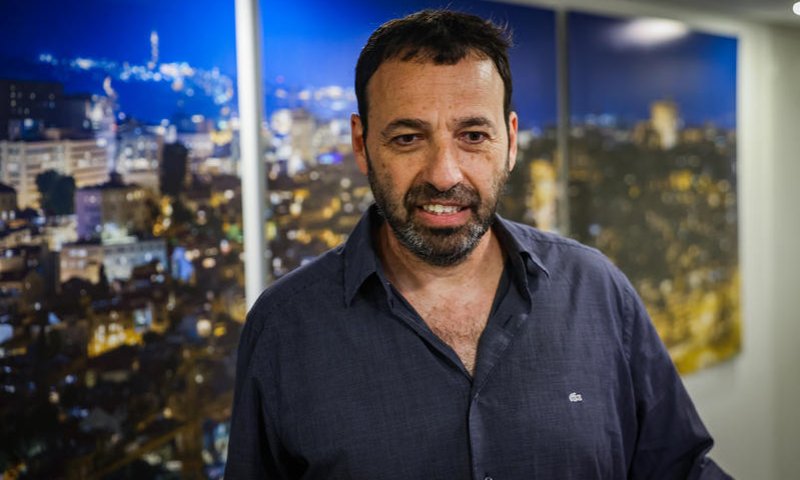 רביב דרוקר: לי זה נראה כמו תפירת תיק